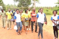 2ème édition de la Quinzaine Internationale des Sciences et Technologie: Dr YTE Wongbé ouvre les portes du CNRA aux élèves